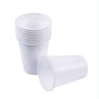 اكواب بلاستيك  عدد 50 حبة.